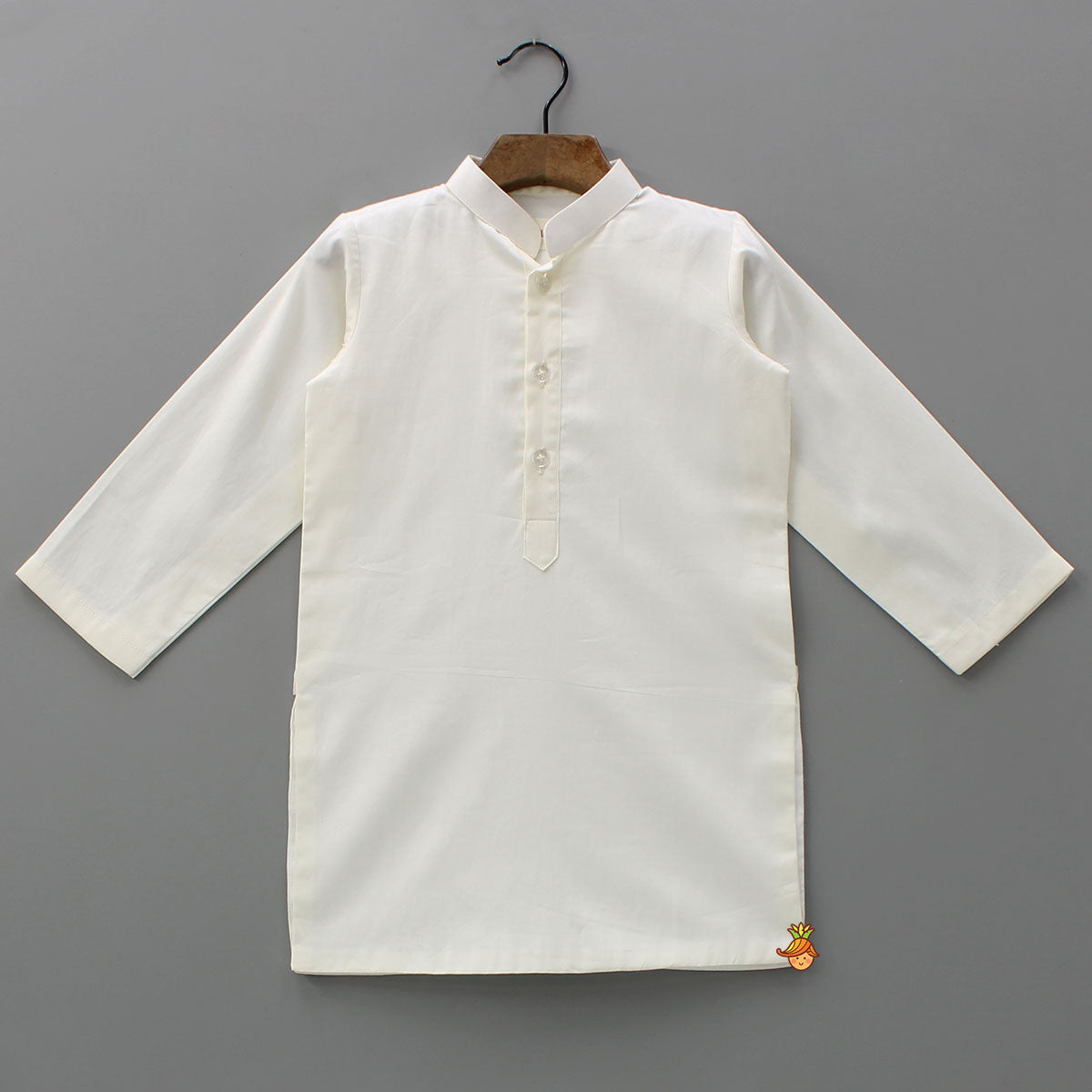 Ethnic Kurta With Exquisite Embroidered Jacket And Churidar