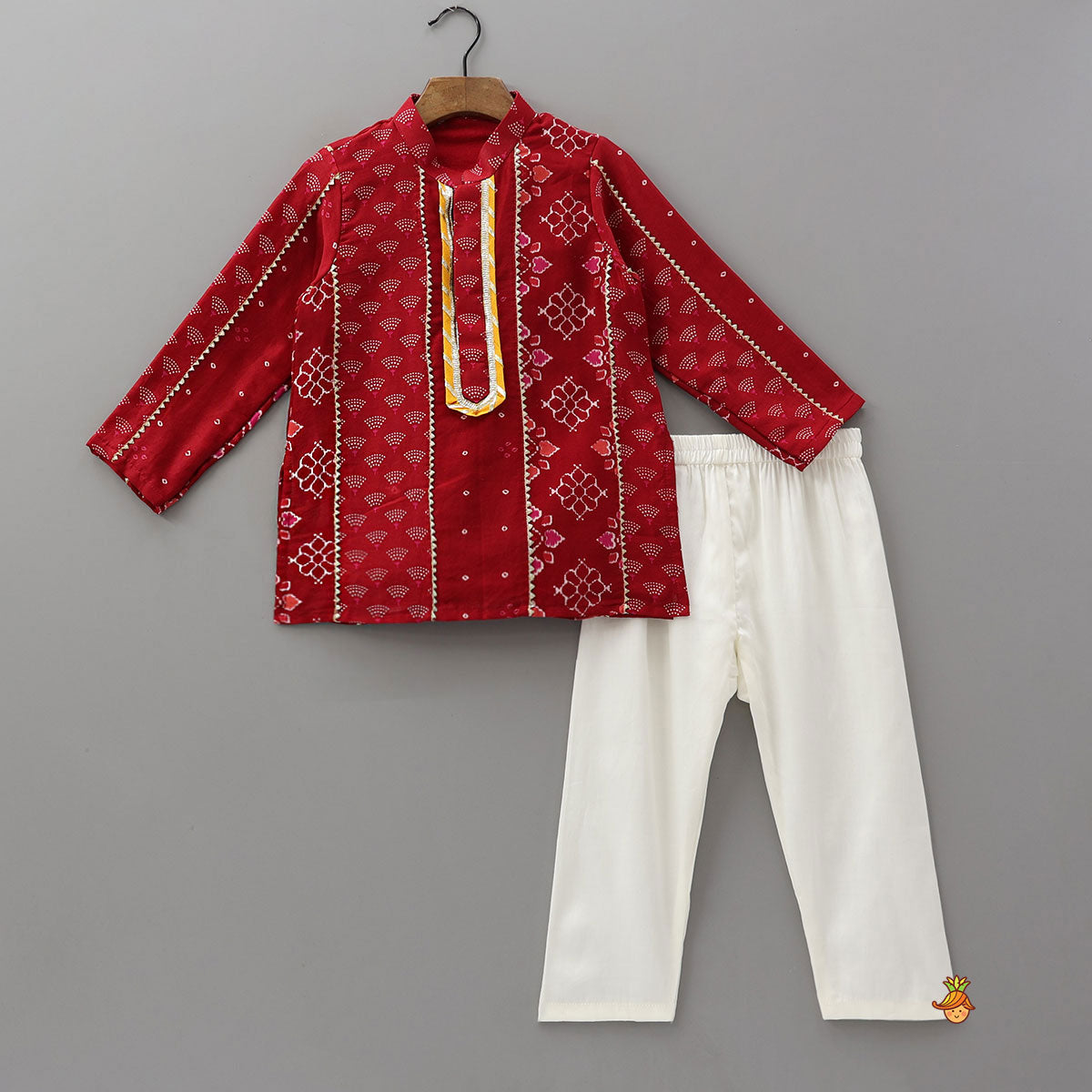 Pre Order: Beautifully Printed Ethnic Kurta And Pyjama