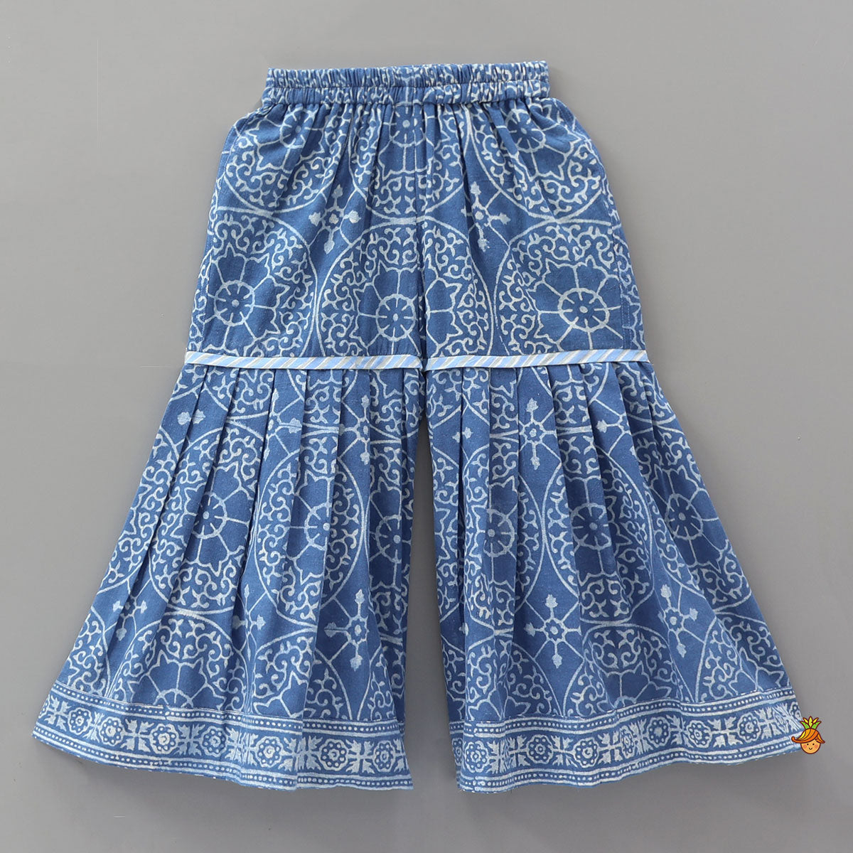 Pocket Detail Printed Kurti And Sharara