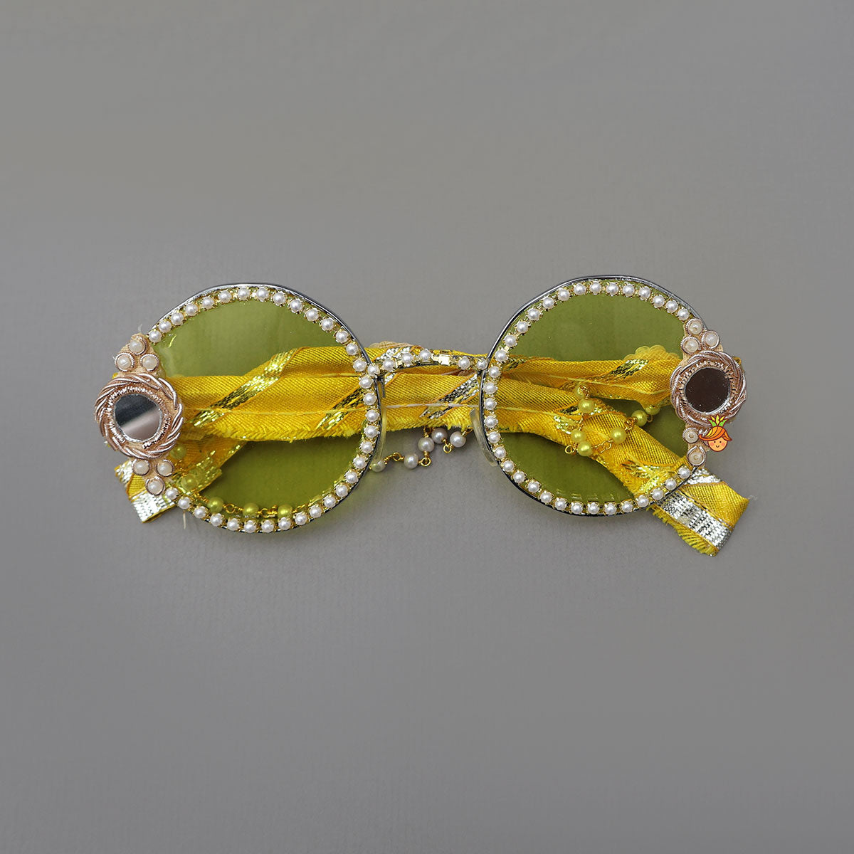 Faux Pearl Embellished Round Sunglasses For Up To 8 Years