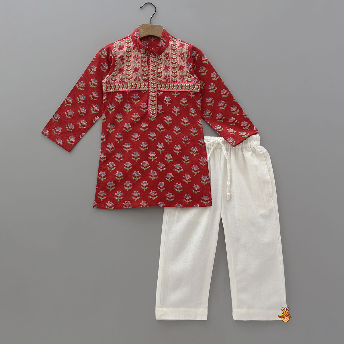 Pre Order: Floral Hand Block Printed Cotton Kurta With Pyjama