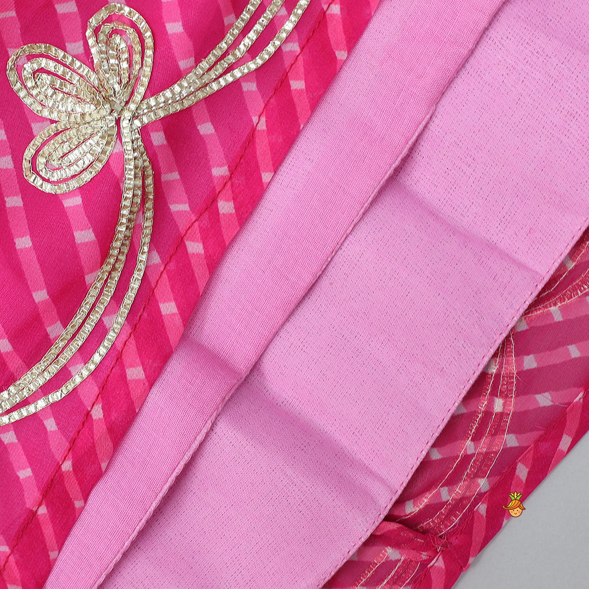 Halter Neck Leheriya Printed Crop Top And Lehenga With Net Dupatta