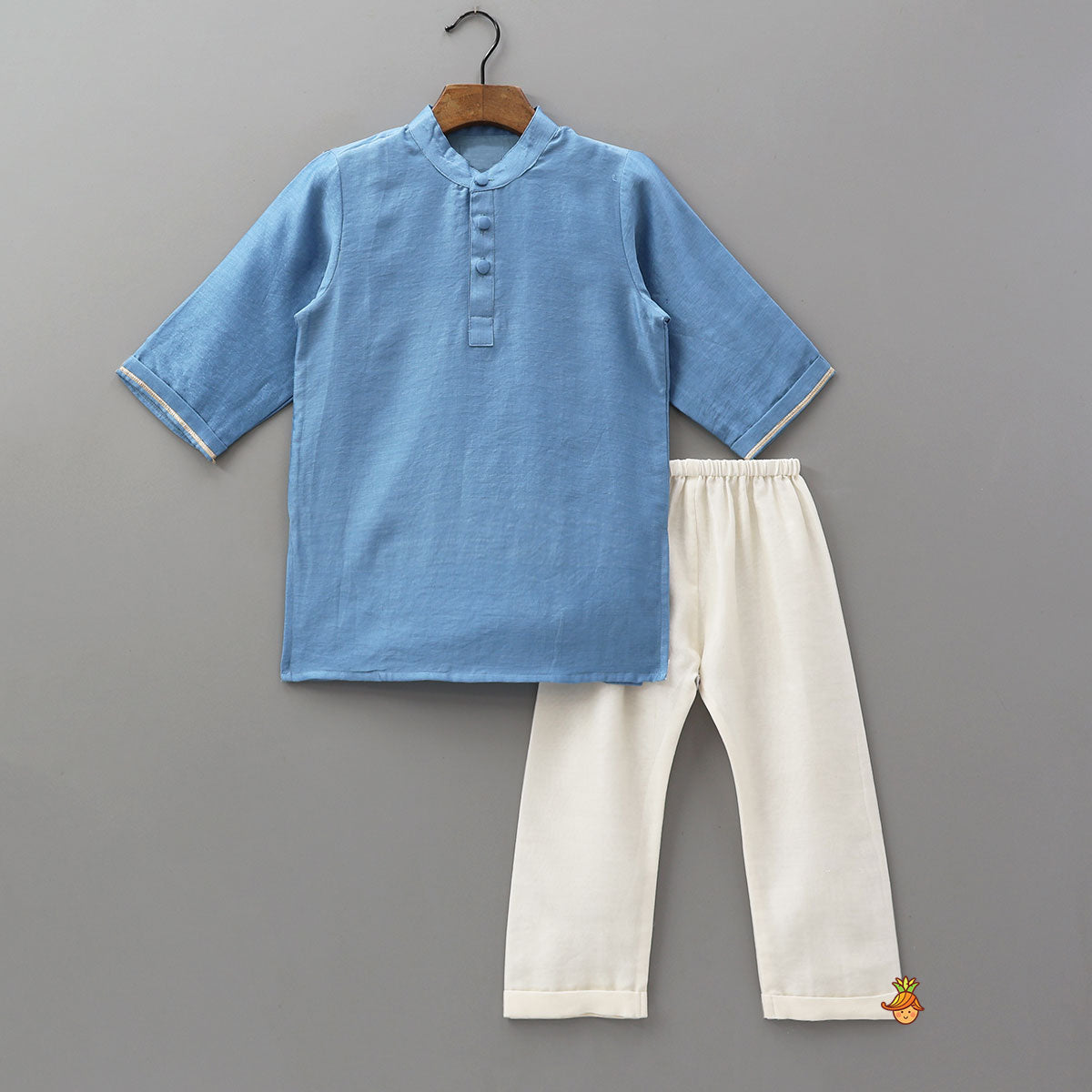 Pre Order: Traditional Kurta With Printed Jacket And Pyjama
