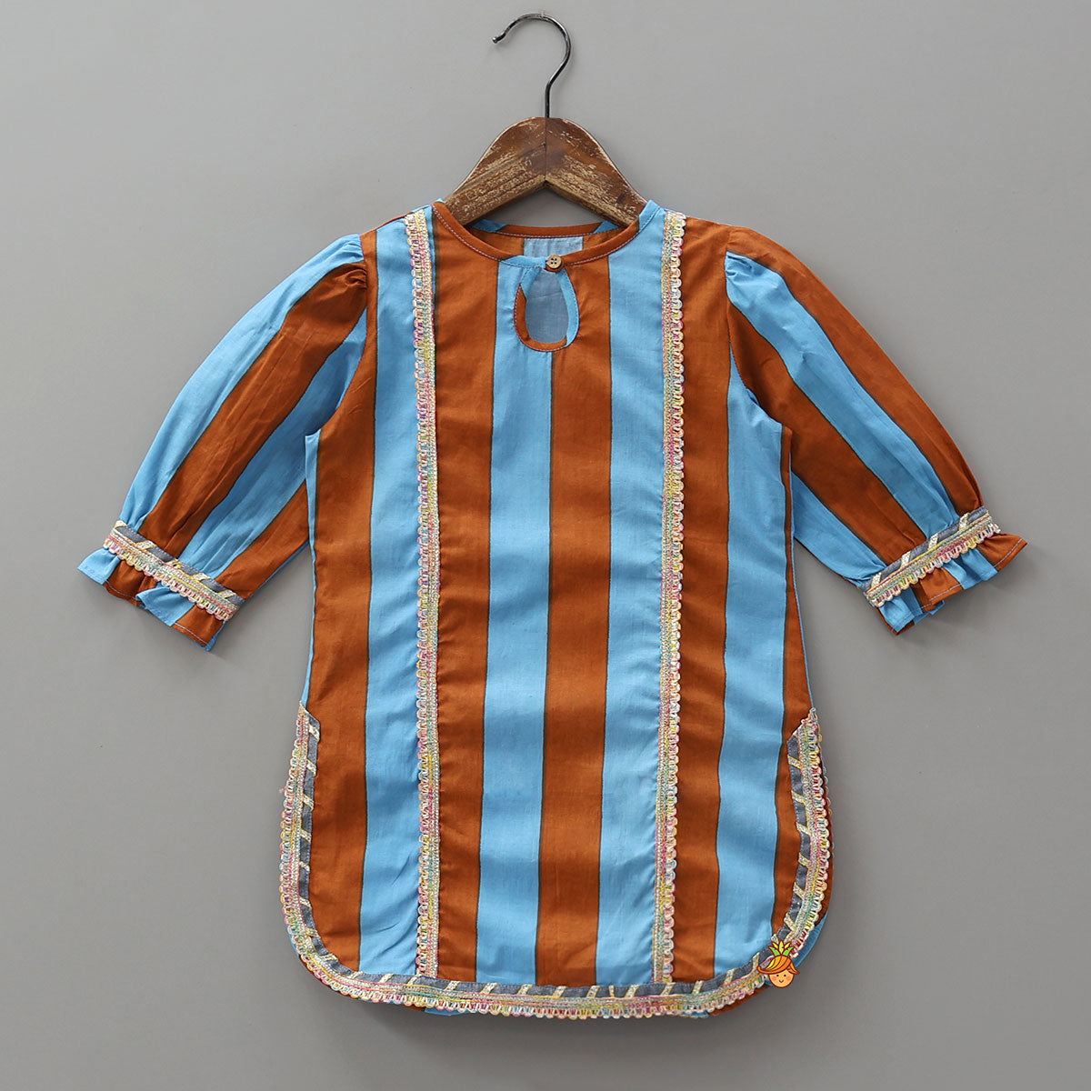 Pre Order: Dual Tone Striped Kurti And Palazzo With Dupatta