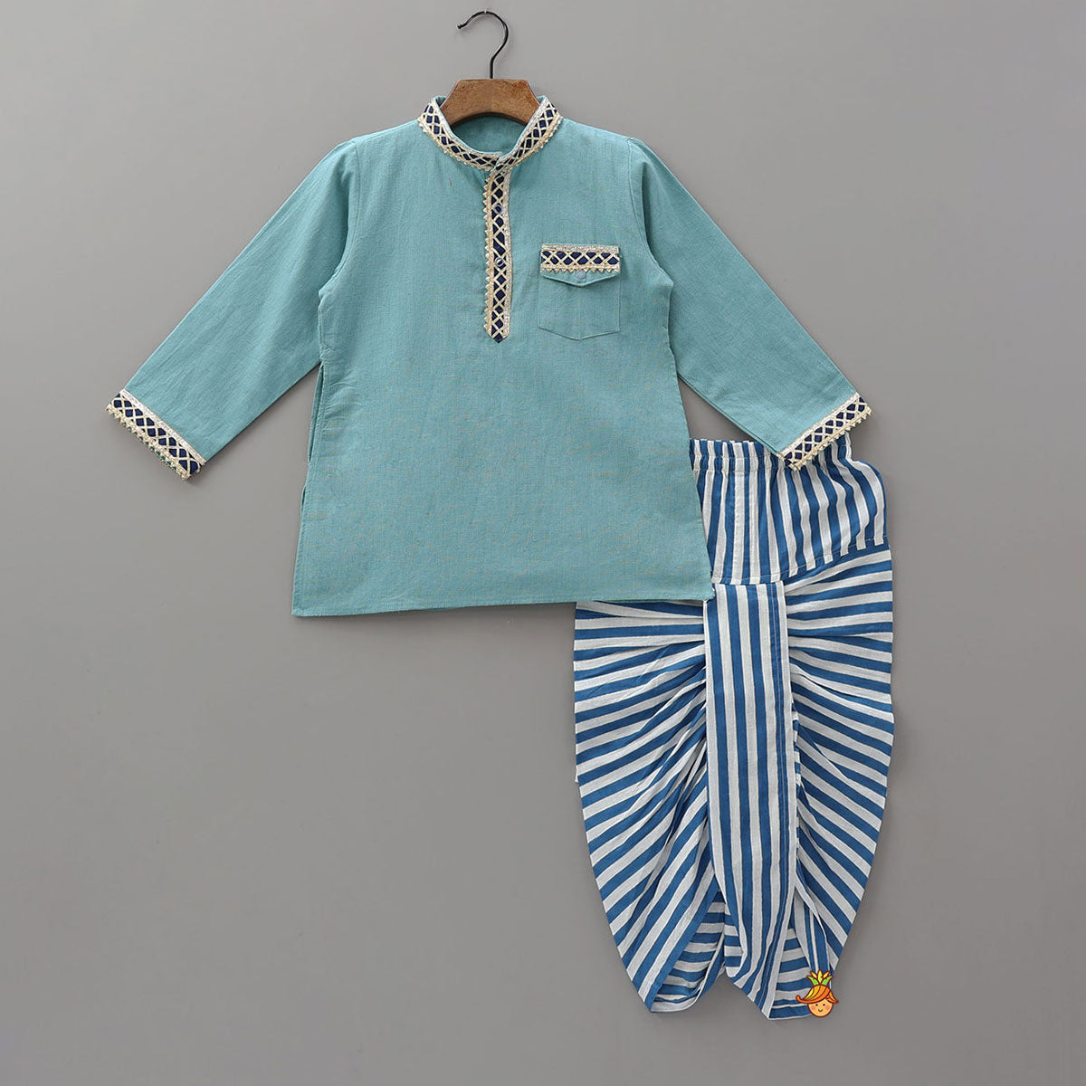 Pre Order: Patch Pocket Lace Detailed Kurta With Striped Dhoti