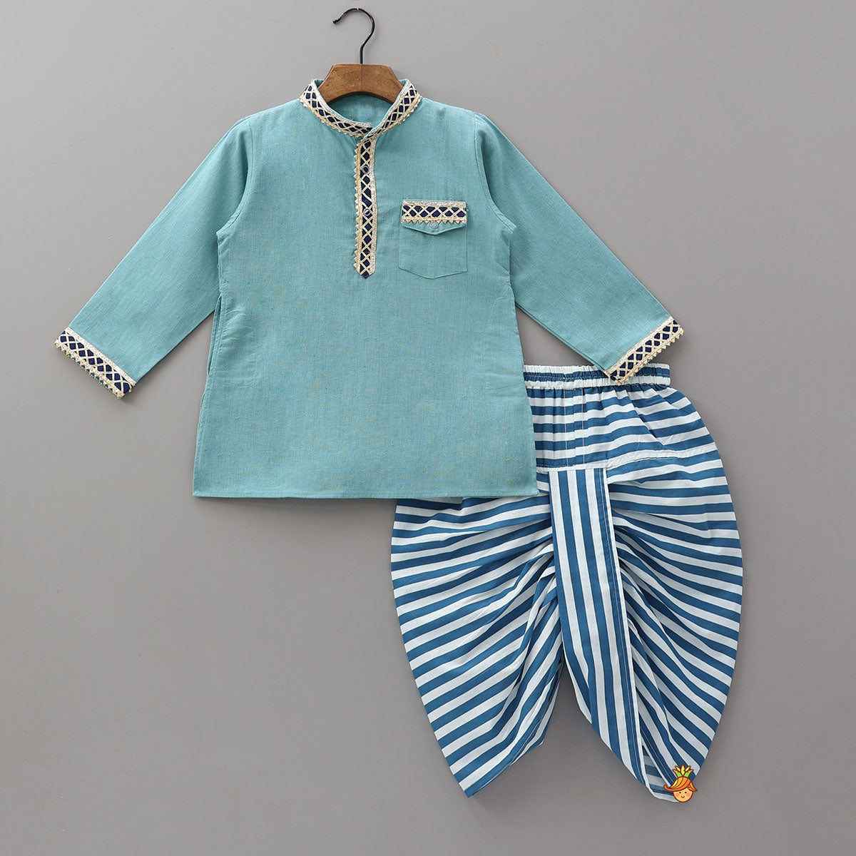Pre Order: Patch Pocket Lace Detailed Kurta With Striped Dhoti