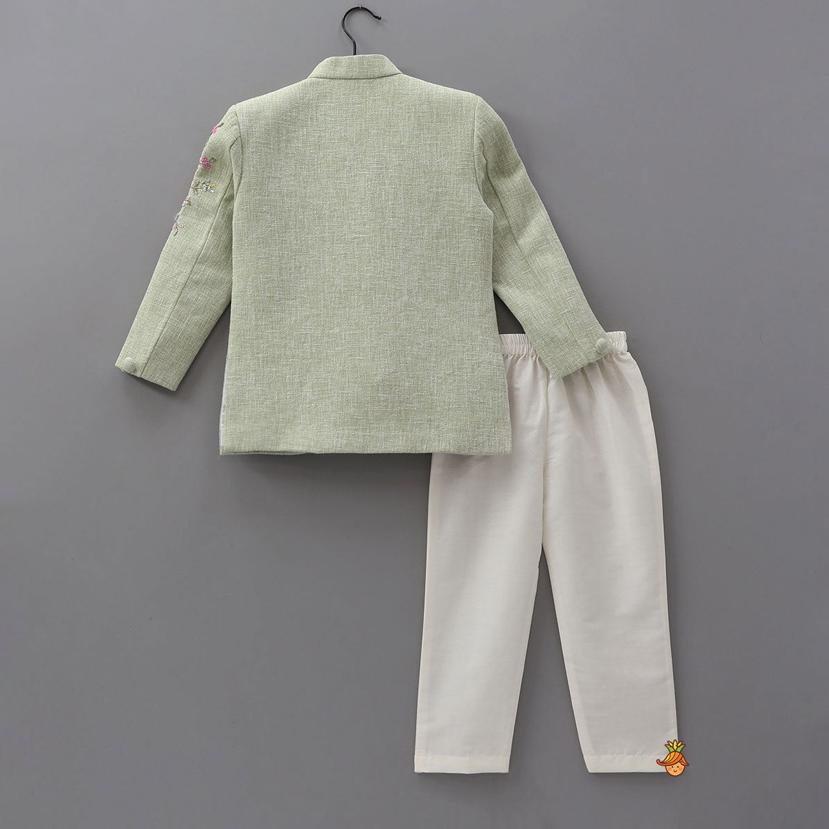 Stylish Bird And Floral Embroidered Sherwani With Pyjama