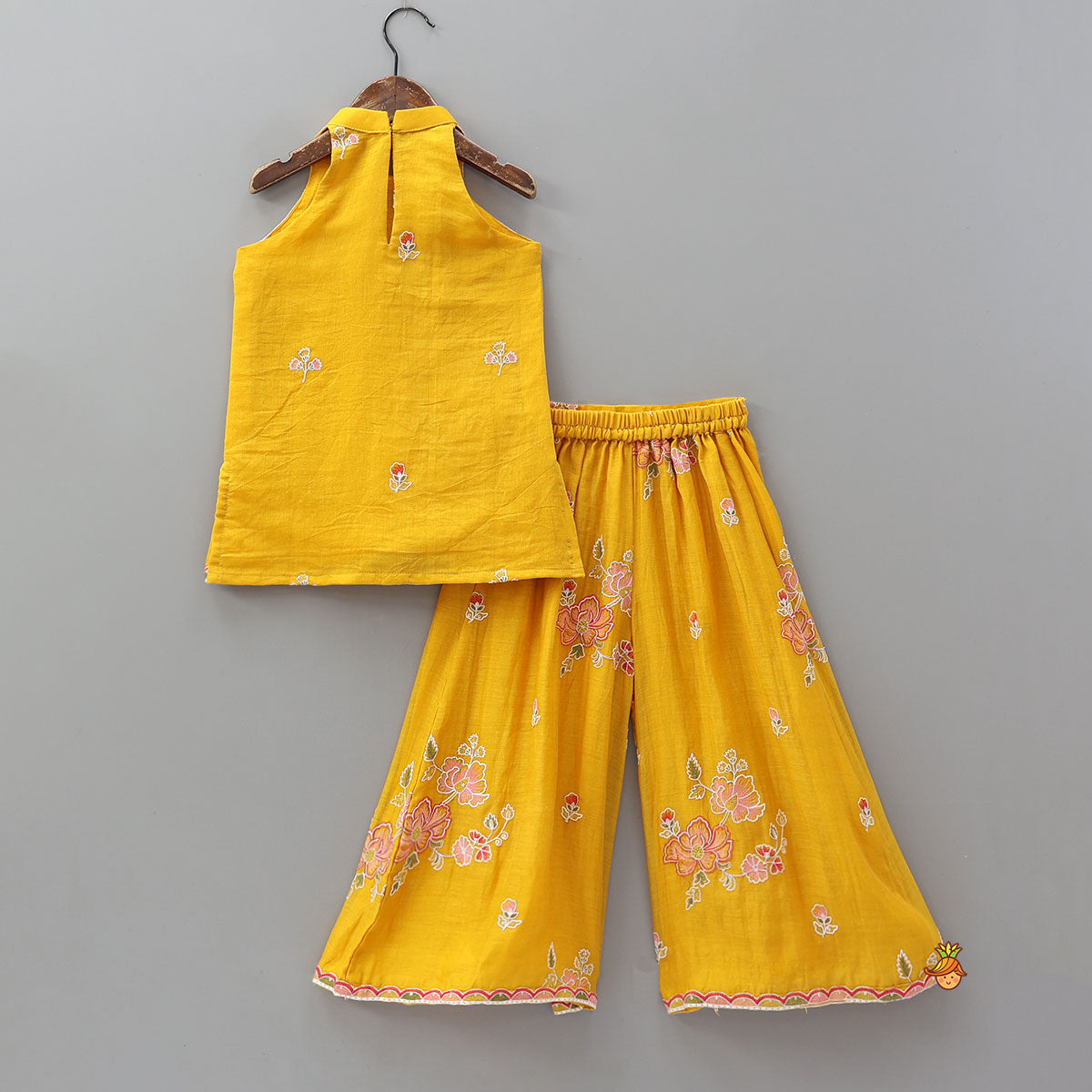 Floral Embroidered Halter Neck Kurti With Palazzo And Dupatta