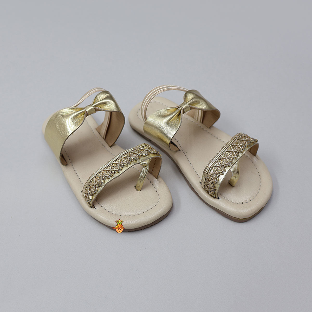 Bow Style Ethnic Flats