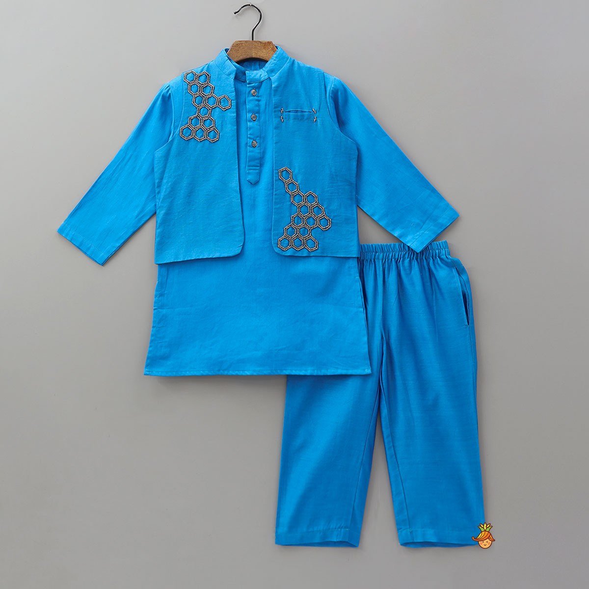 Pre Order: Vibrant Ethnic Kurta With Matching Jacket And Pocket Pyjama