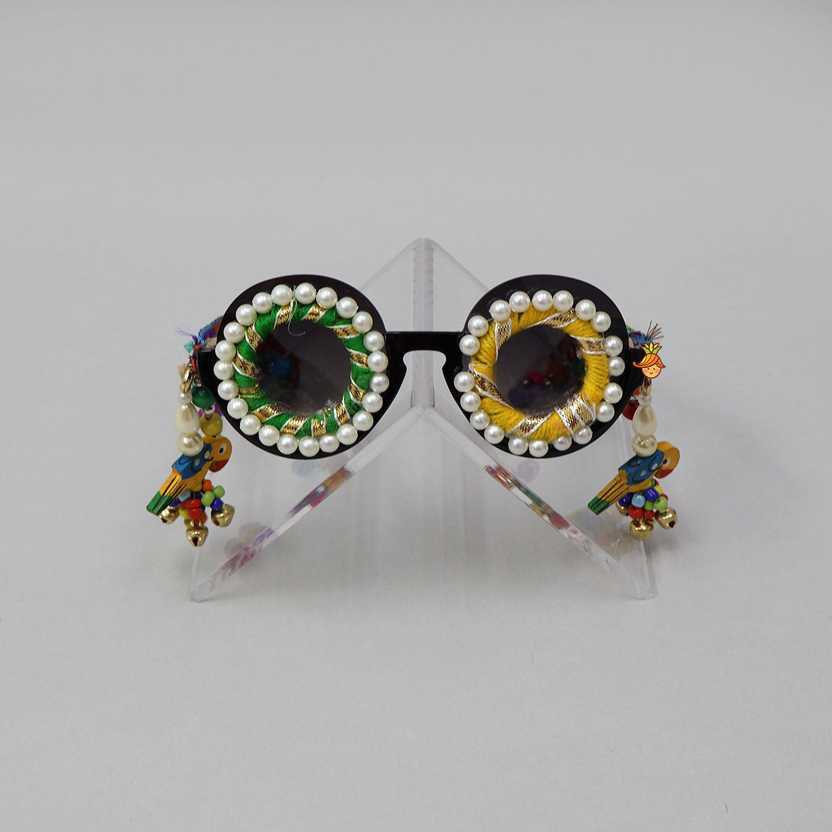 Single Pair Of Stunning Dangling Embellishments Sunglasses For 3+ Years
