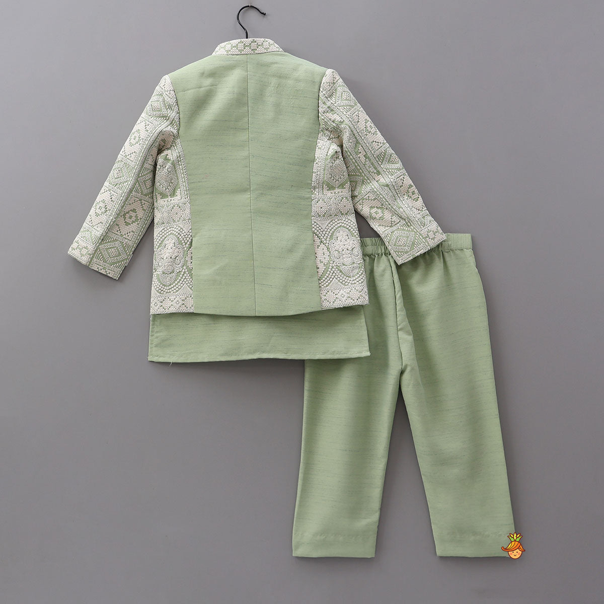 Pre Order: Pintuck Kurta With Thread Embroidered Open Jacket And Pyjama