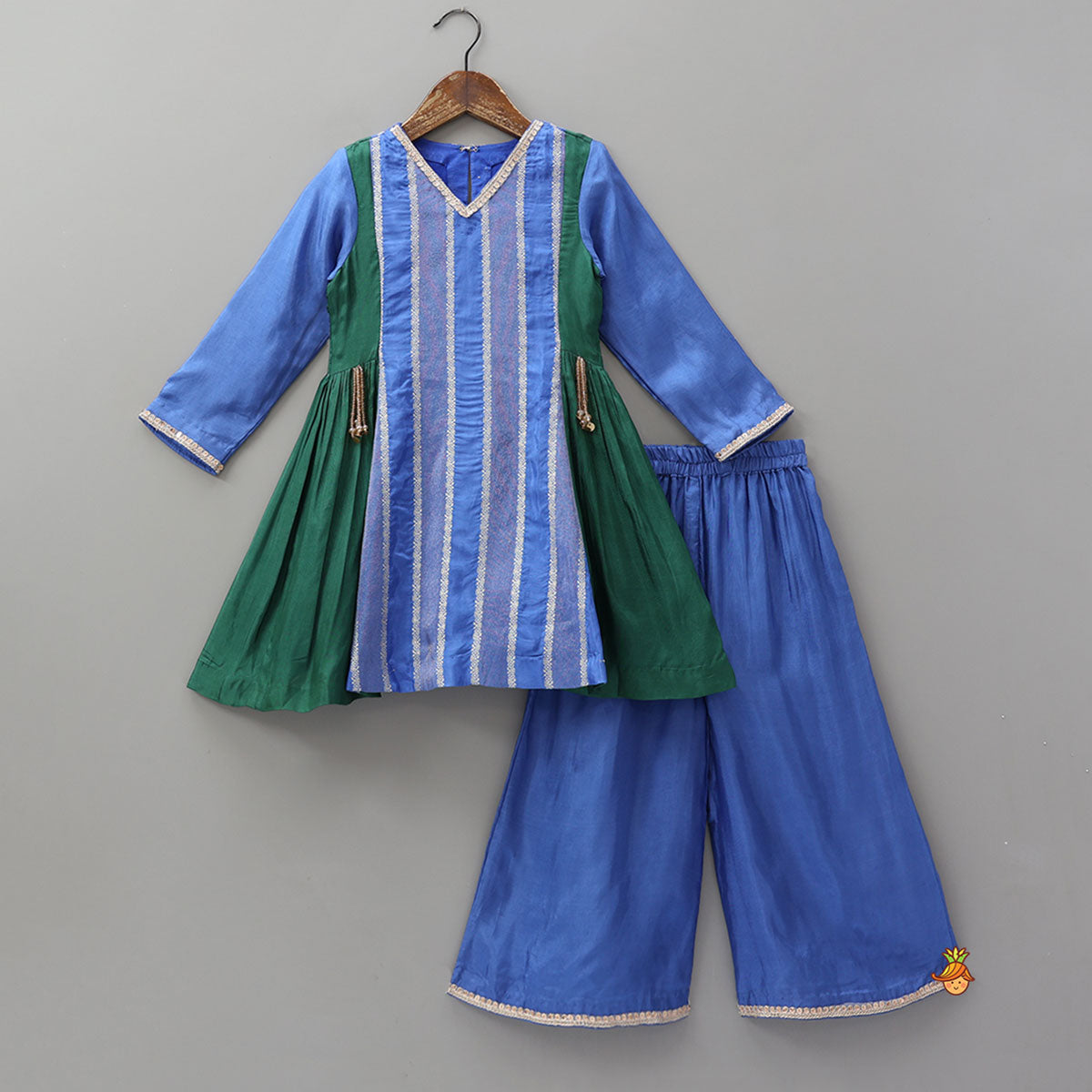 Pre Order: Festive Contrast Panelled Kurti With Flared Palazzo And Dupatta