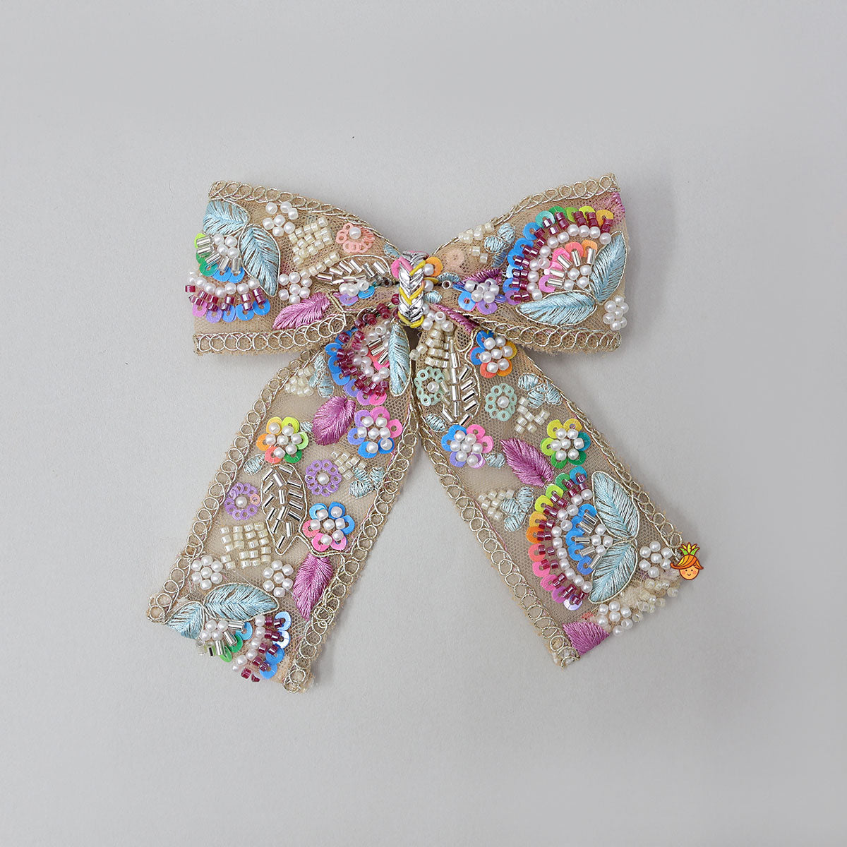 Eye-Catching Embroidered Net Hair Clip