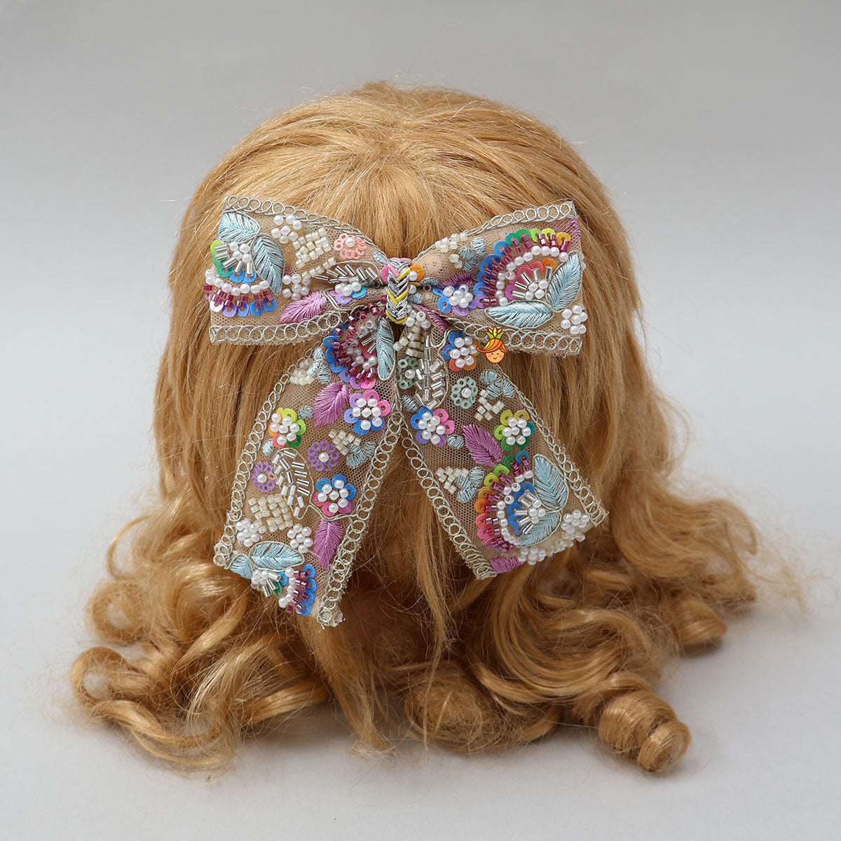 Eye-Catching Embroidered Net Hair Clip