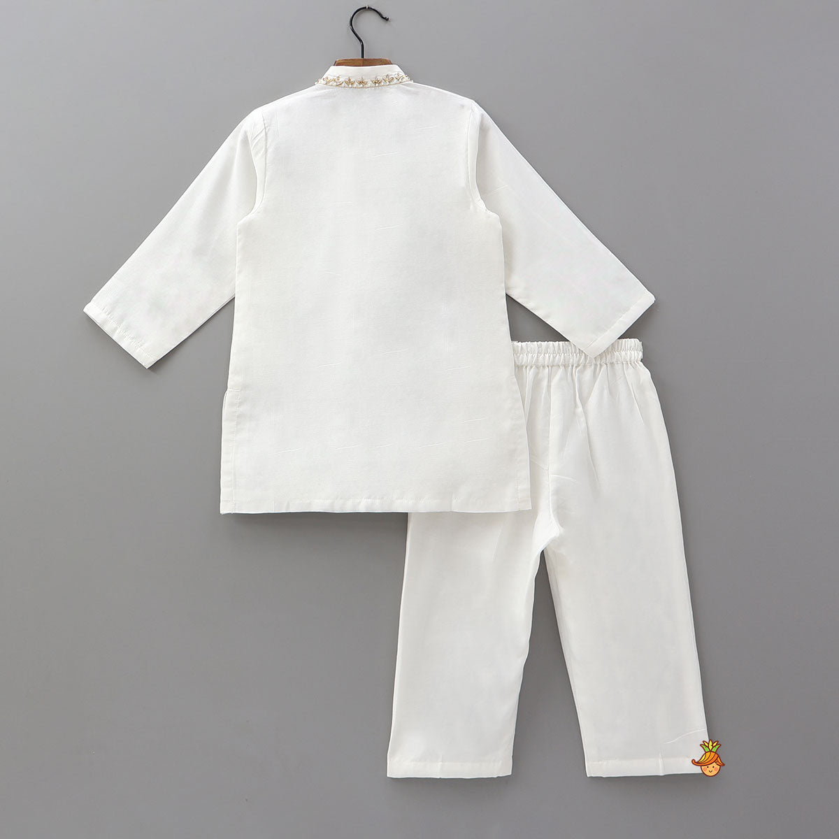 Pre Order: Decorative Patchwork Detailed Kurta With Pyjama