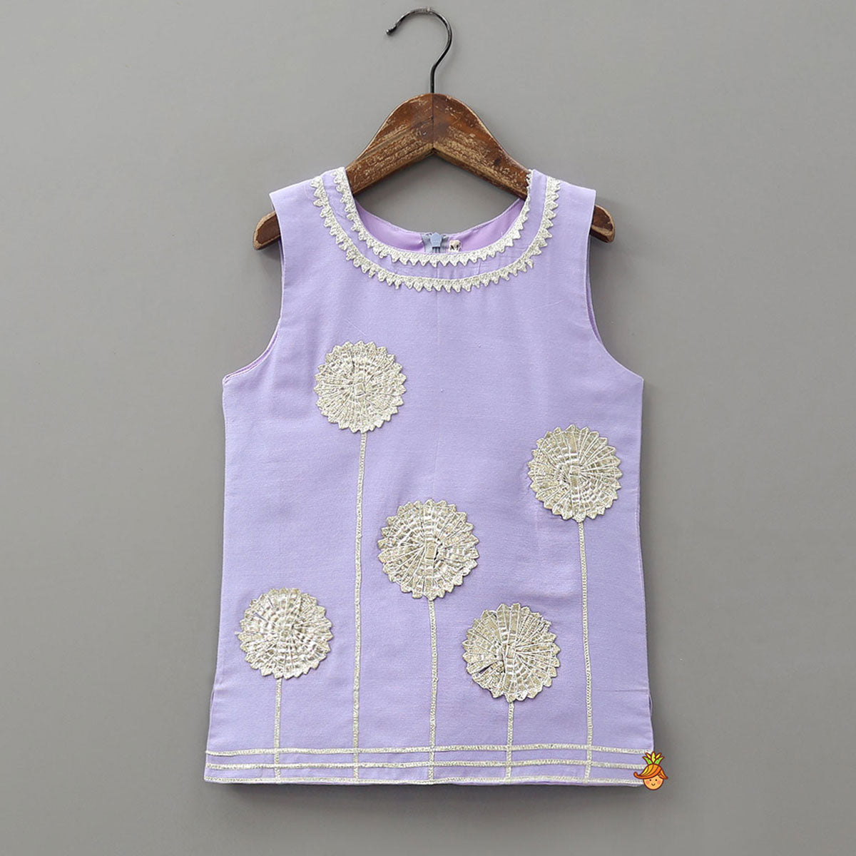 Pre Order: Gota Floral Embroidered Kurti And Pants With Matching Dupatta And Potli Bag