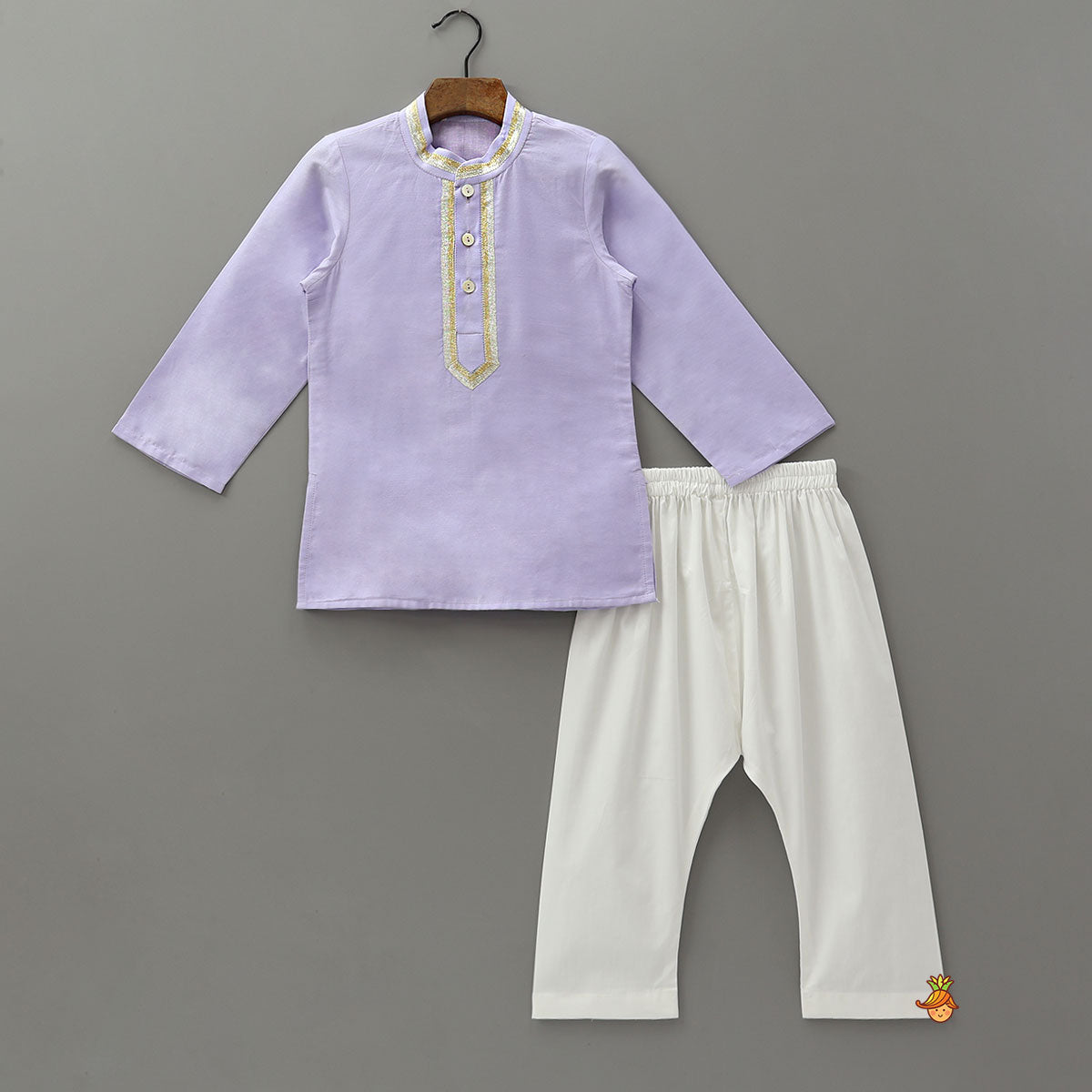 Pre Order: Classic Front Placket Ethnic Kurta And Pyjama