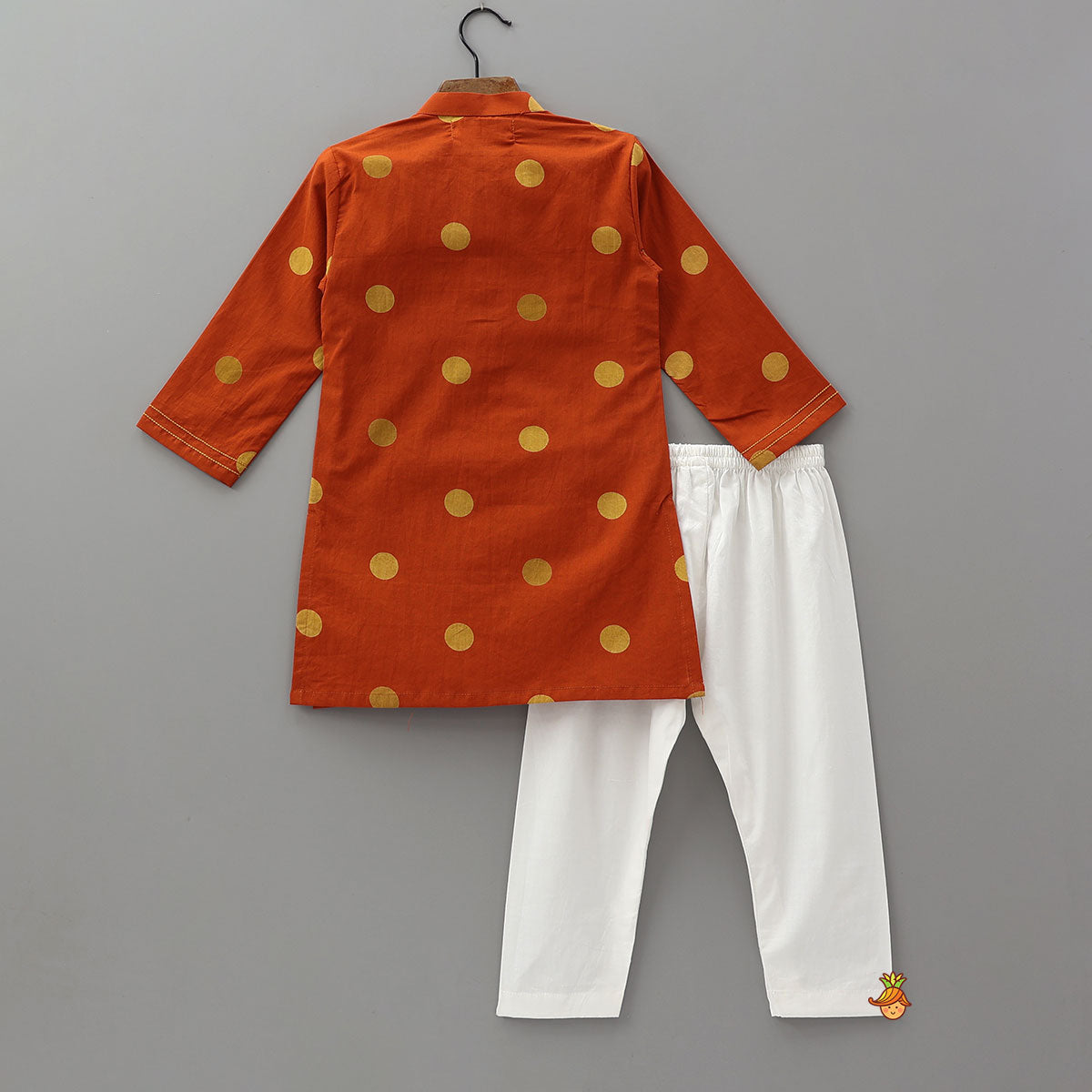 Pre Order: Front Placket Polka Dot Printed Ethnic Kurta And Pyjama