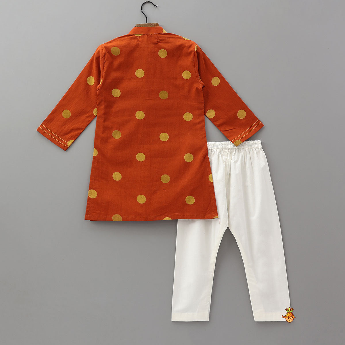 Pre Order: Front Placket Polka Dot Printed Ethnic Kurta And Pyjama
