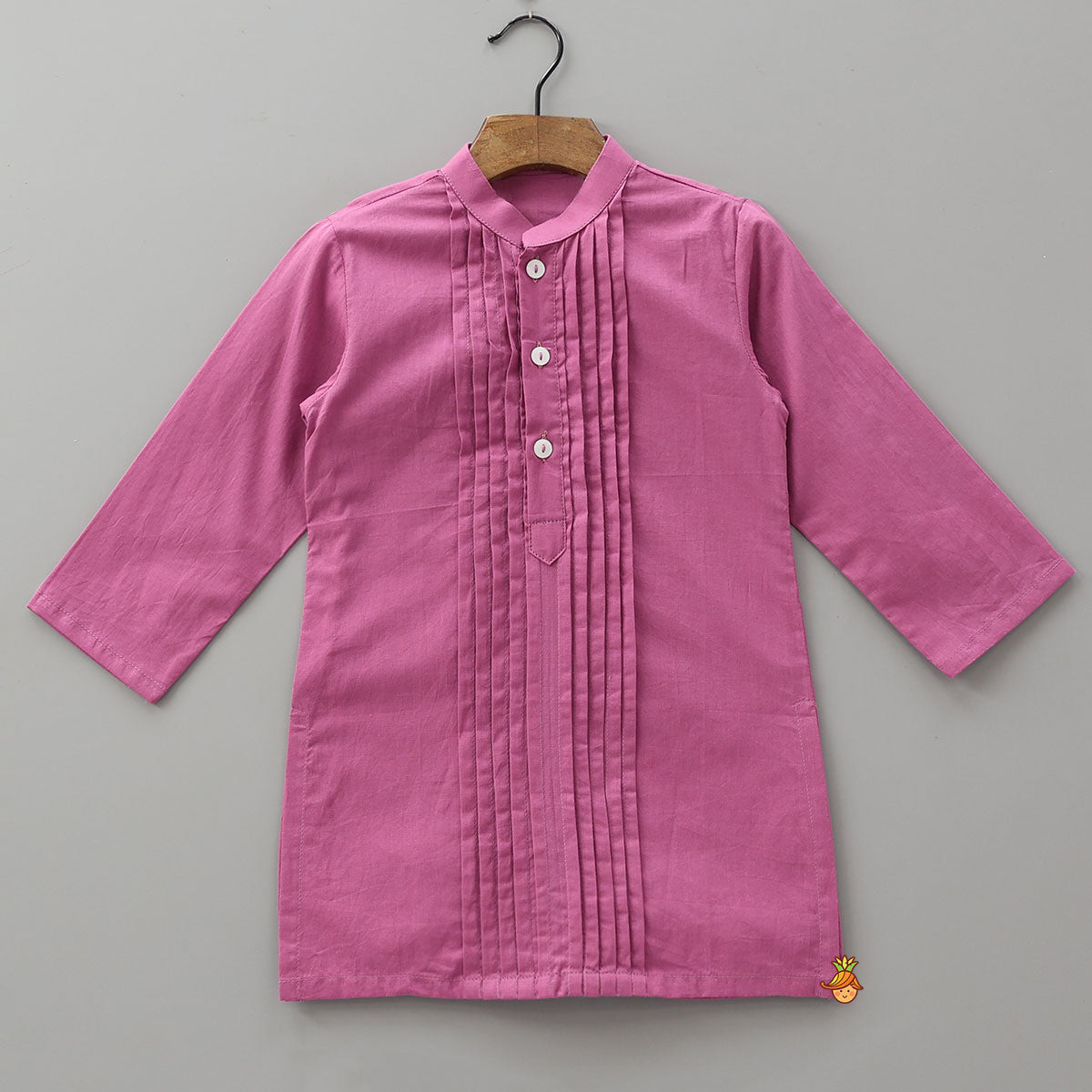 Pre Order: Pin Tuck Cotton Kurta With Pocket Detail Jacket And Pyjama