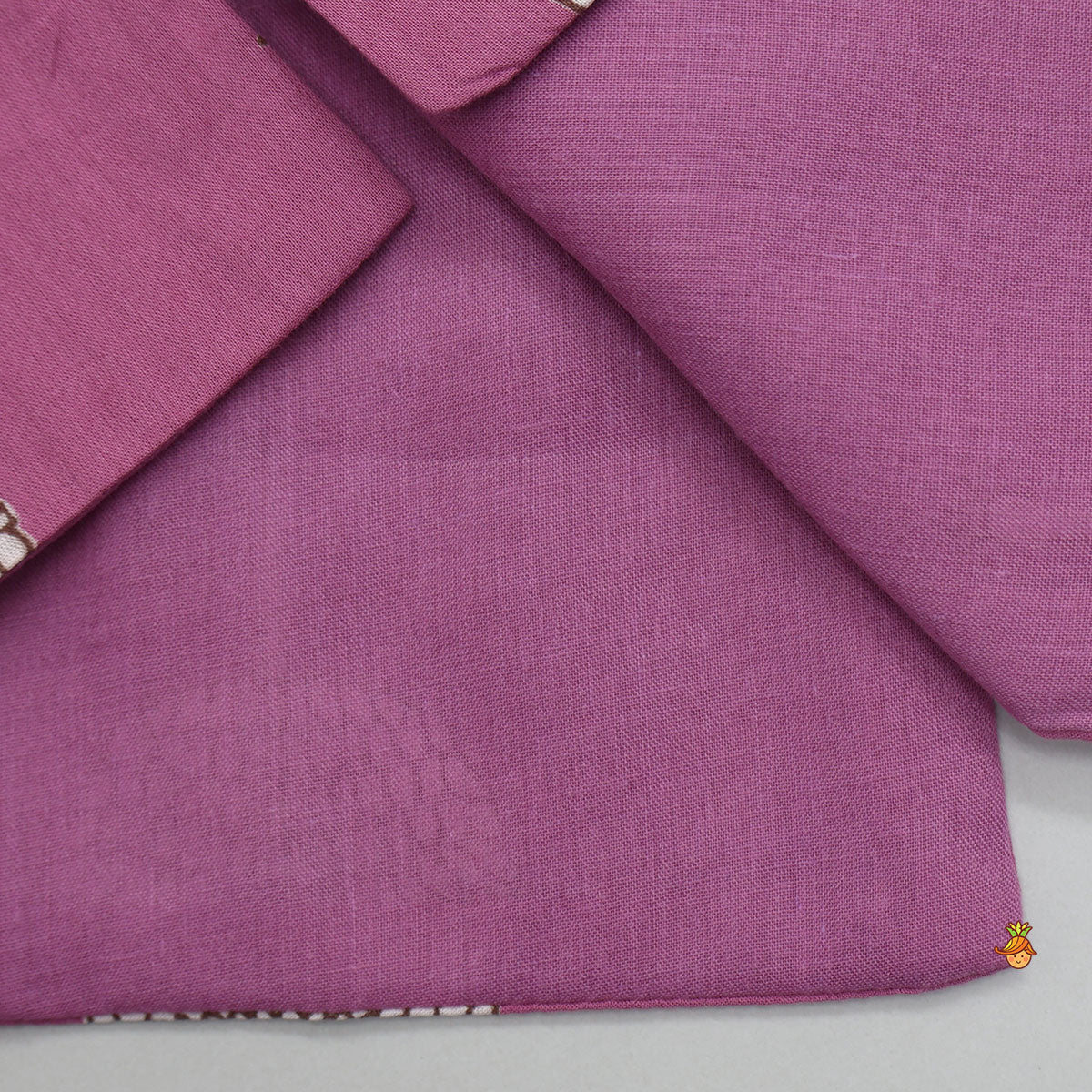 Pre Order: Pin Tuck Cotton Kurta With Pocket Detail Jacket And Pyjama