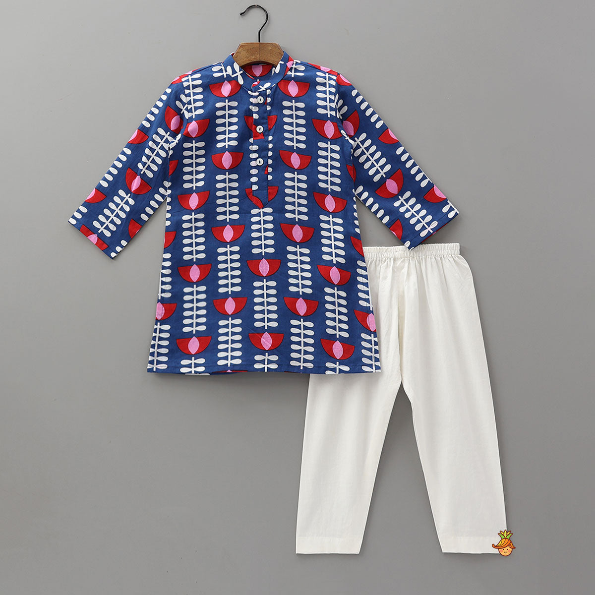 Pre Order: Cotton Printed Kurta And Pyjama