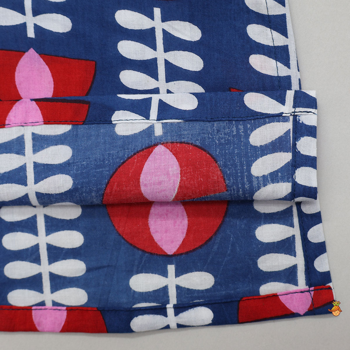 Pre Order: Cotton Printed Kurta And Pyjama