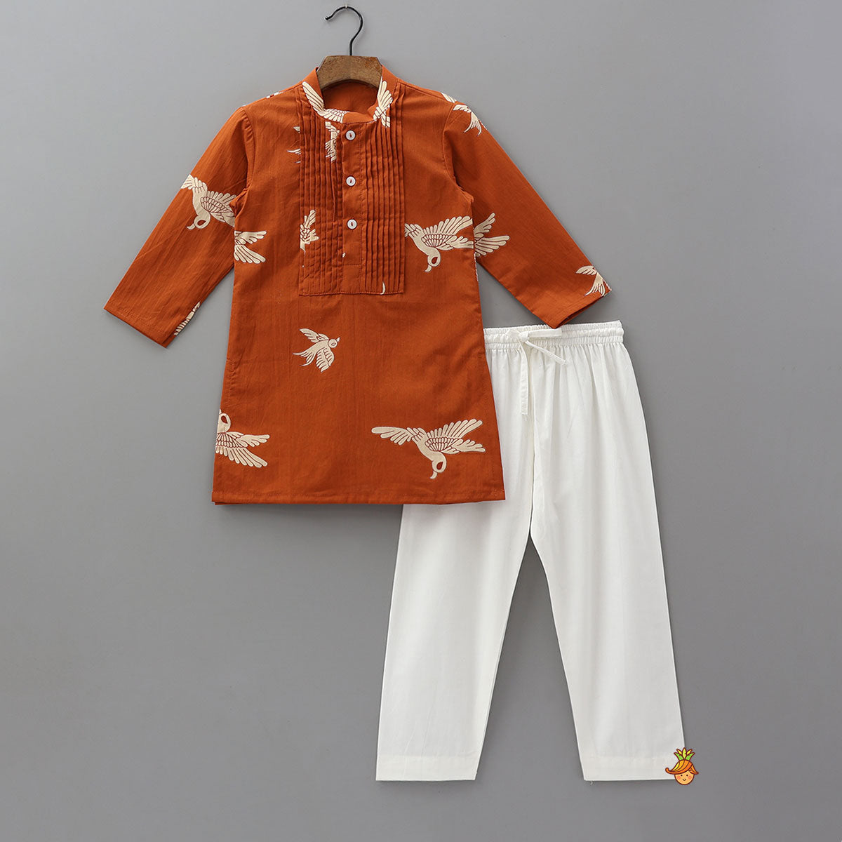 Pre Order: Front Placket Bird Printed Cotton Kurta And Pyjama