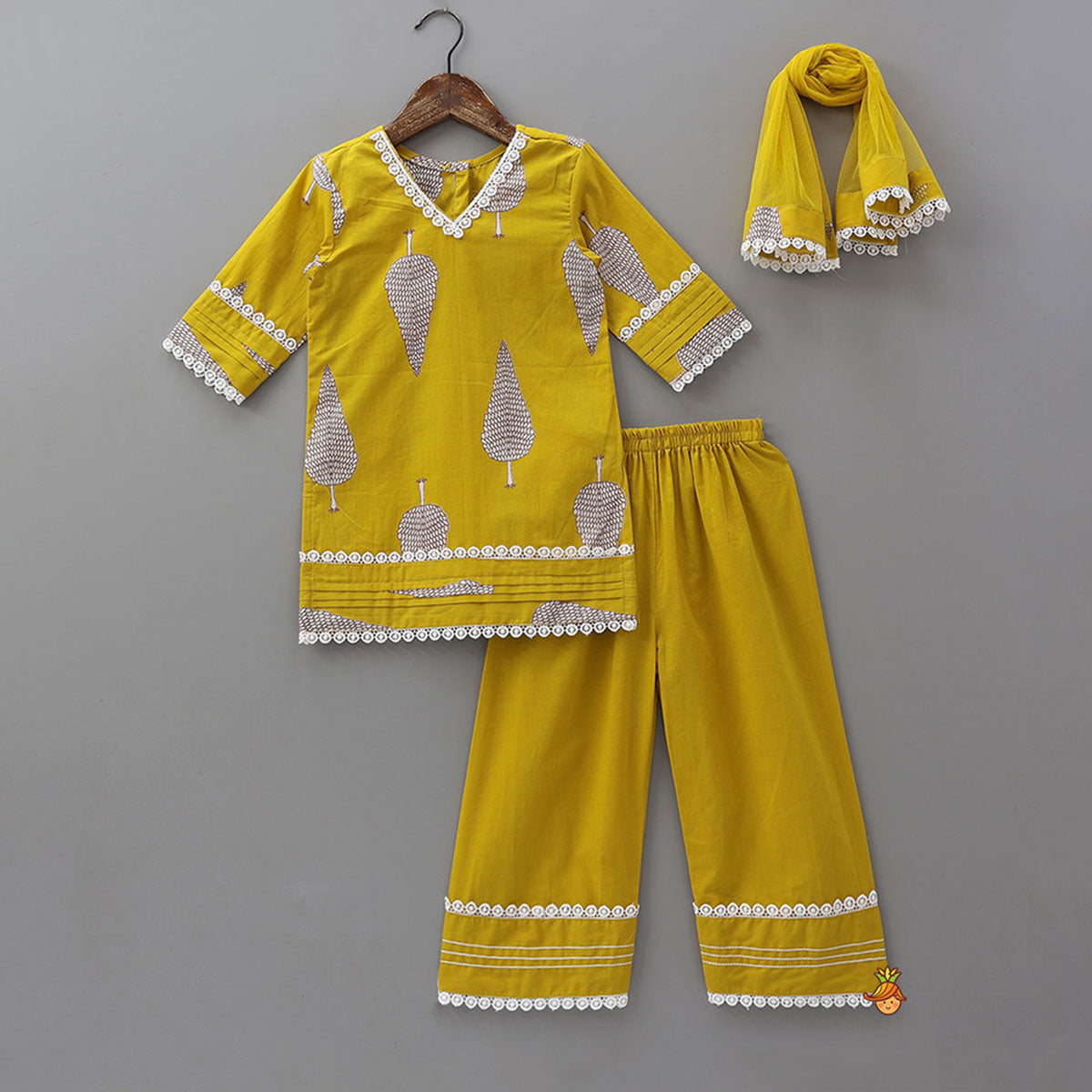 Pre Order: V Neck Kurti With Farshi Pant And Dupatta