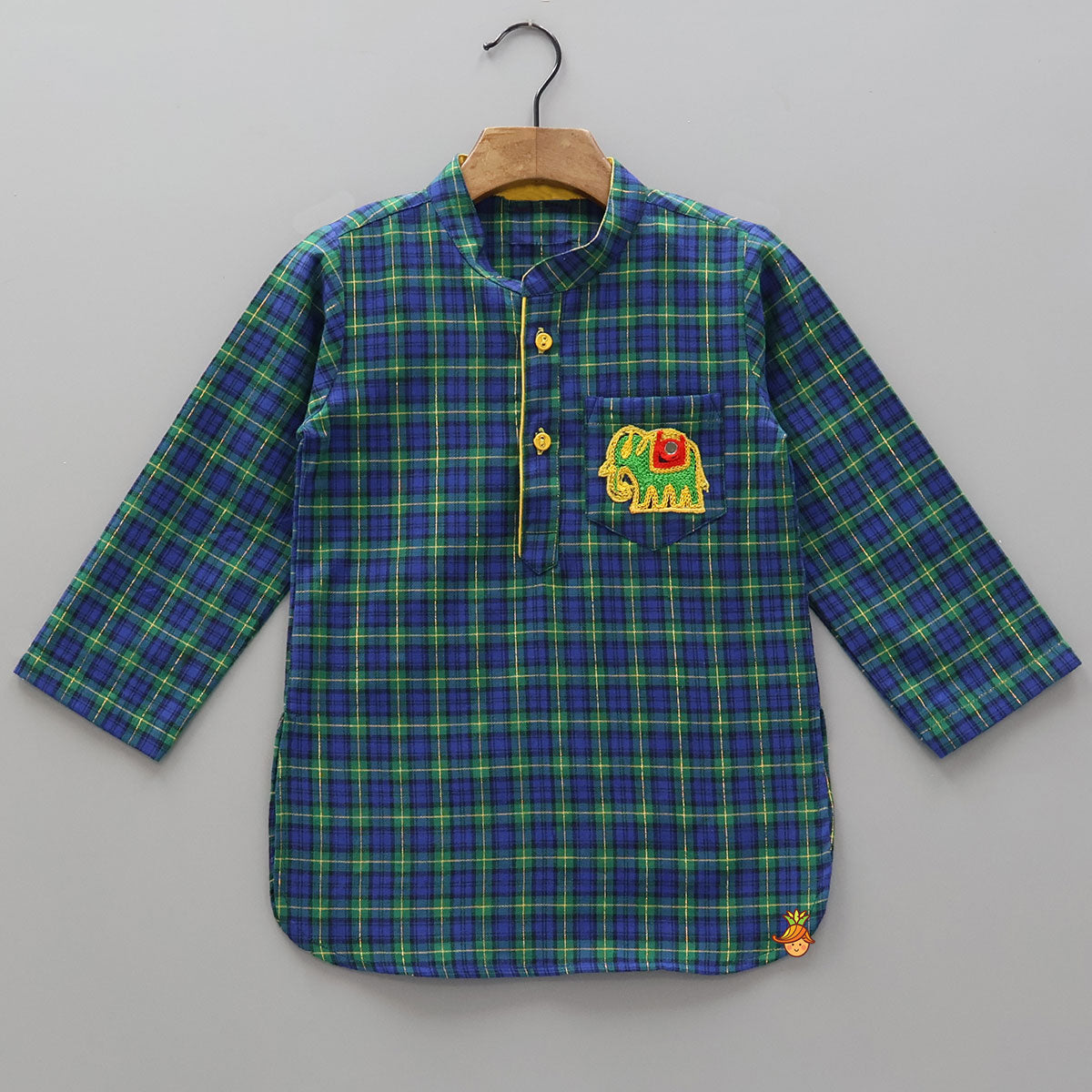 Checks Printed Curved Hem Kurta With Pyjama
