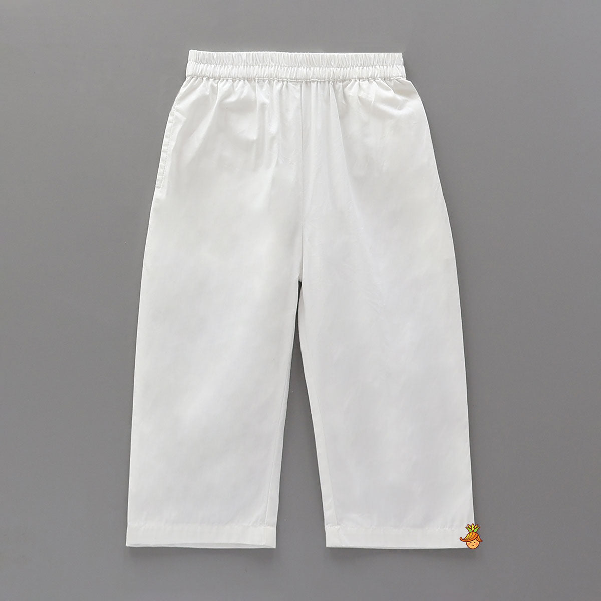 Embroidered Patch Pocket Kurta With Pyjama