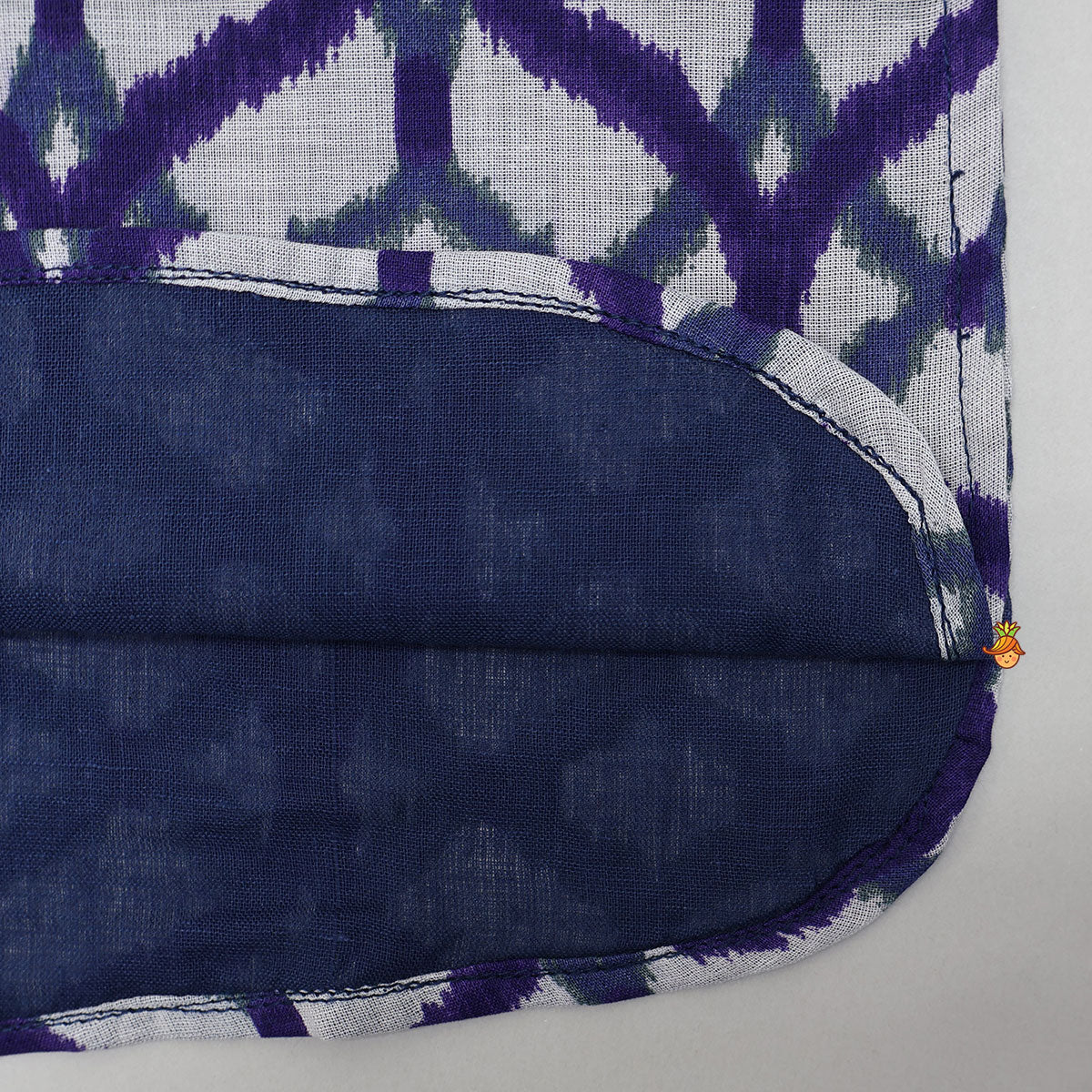 Embroidered Patch Pocket Kurta With Pyjama