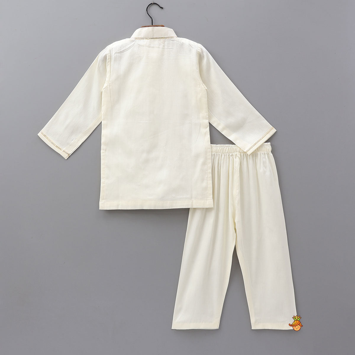 Pre Order: Religious Motif Printed Cotton Kurta And Pyjama