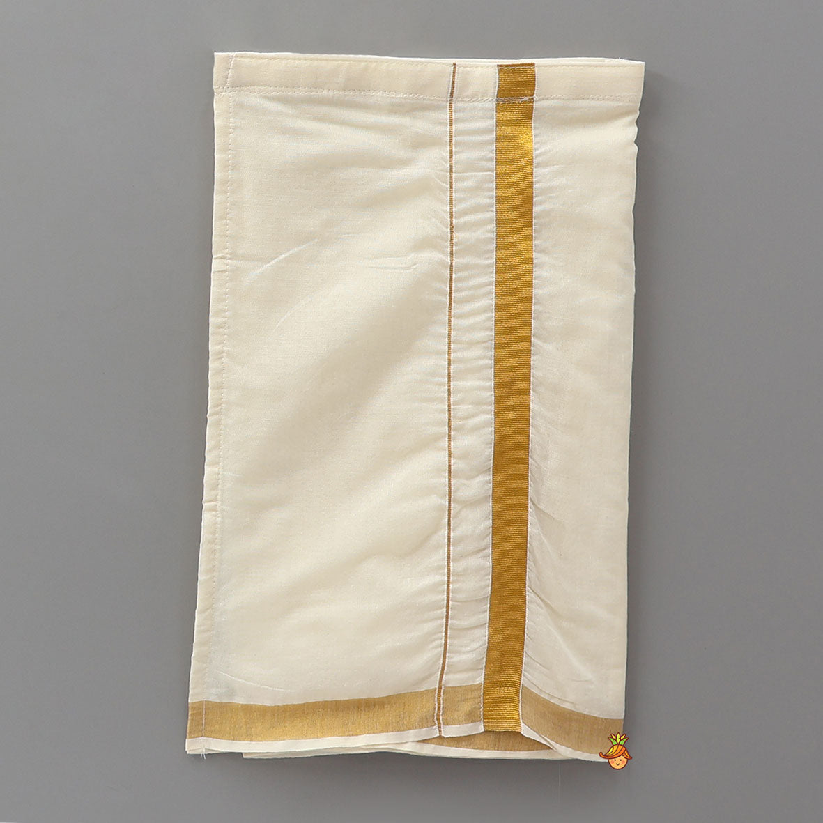 Pre Order: Traditional Checks Kurta And Lungi