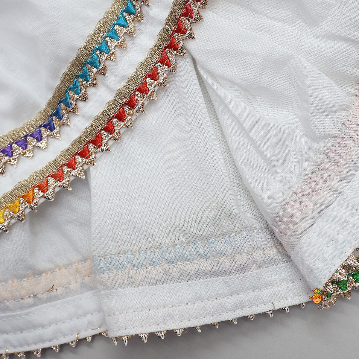 Pre Order: Bandhani Printed Kurta With Kediya Style Jacket And Salwar With Headband