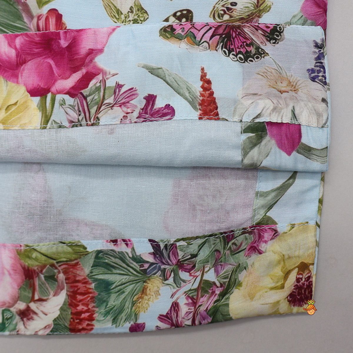 Pre Order: Beautiful Floral Printed Kurta And Pyjama
