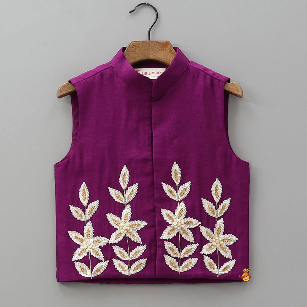 Pre Order: Front Placket Kurta With Gota Leaf Work Jacket And Pyjama
