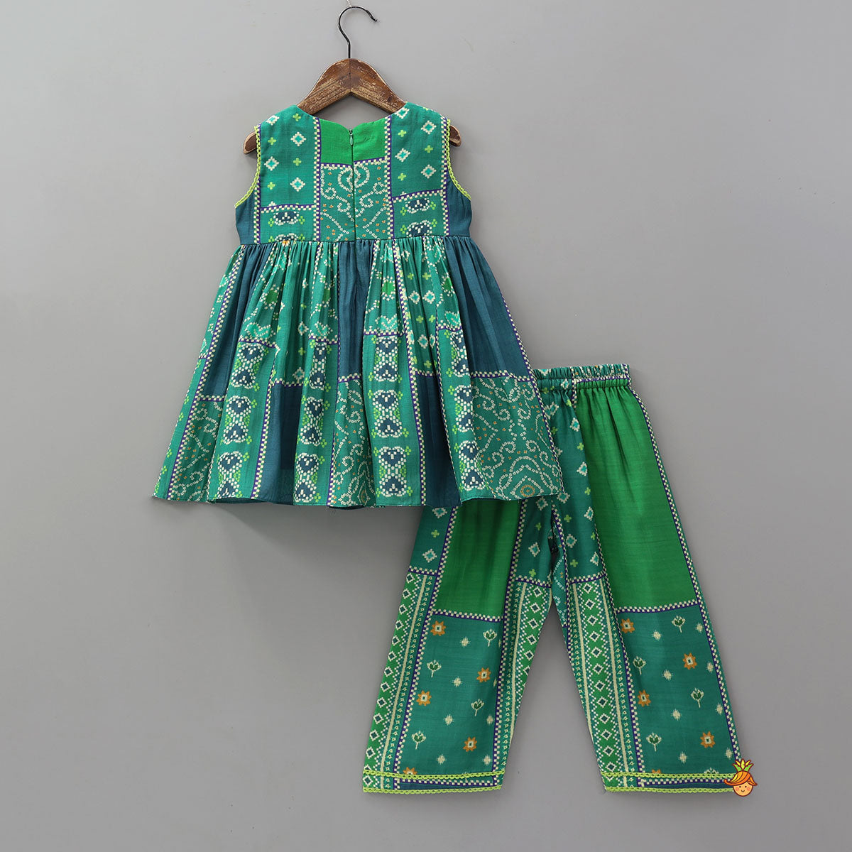Pre Order: Faux Mirror Hand Embroidered Kurti And Pant