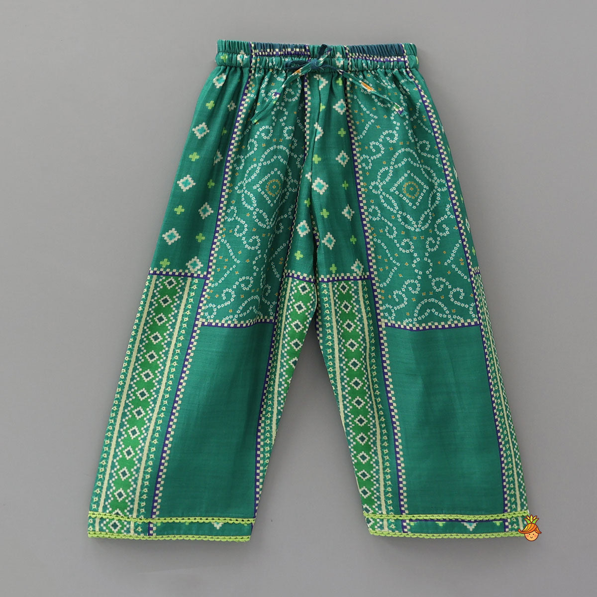 Pre Order: Faux Mirror Hand Embroidered Kurti And Pant