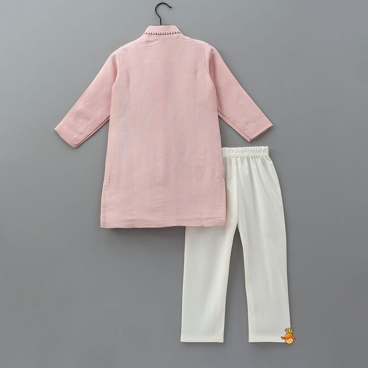 Pre Order: Beads Embroidered Shimmer Kurta And Pyjama