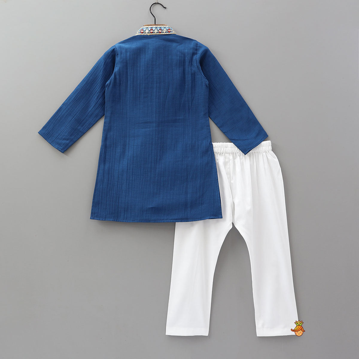 Pre Order: Classic Mandarin Collar Kurta With Pyjama