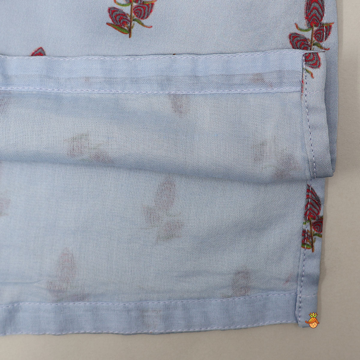Pre Order: Floral Printed Kurta With Checks Open Jacket And Pyjama