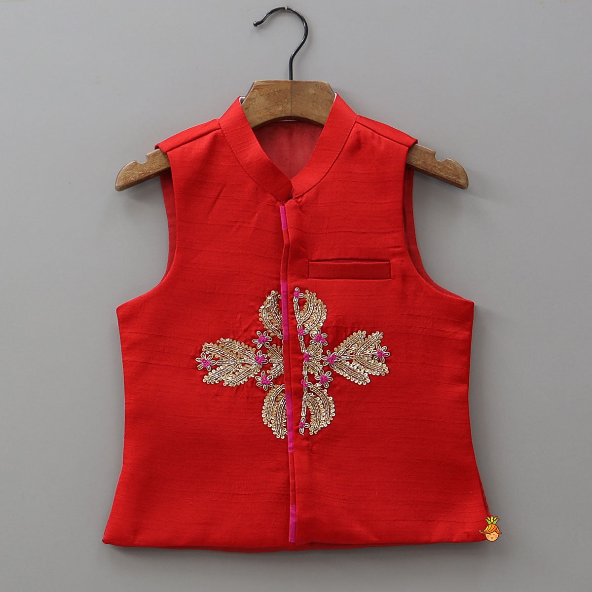 Pre Order: Beautiful Striped Kurta With Embroidered Jacket And Pyjama
