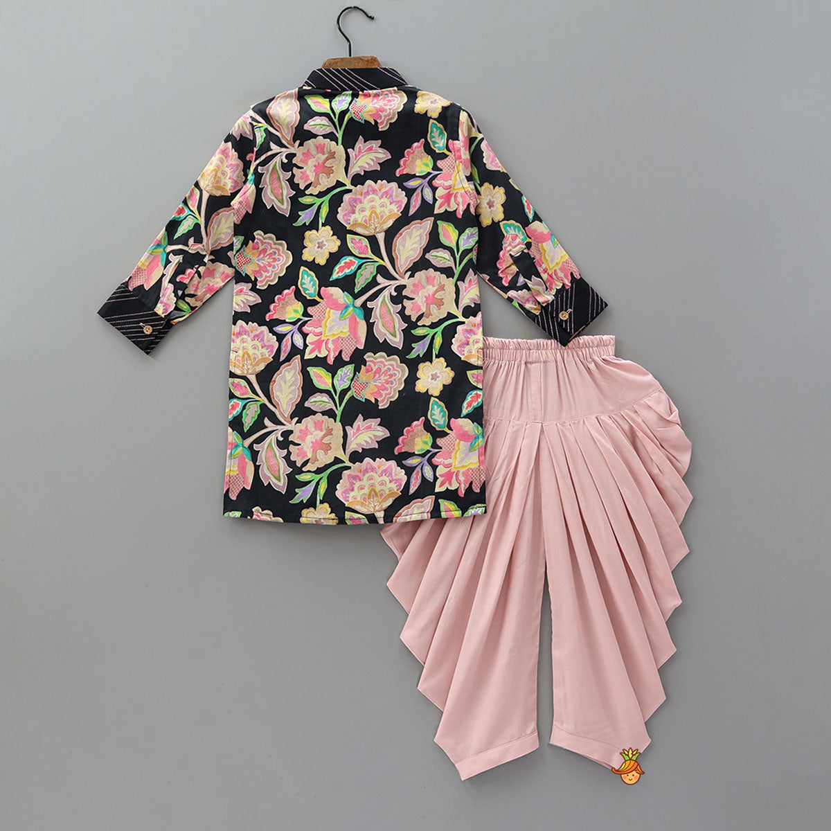Pre Order: Vibrant Floral Printed Kurta And Dhoti