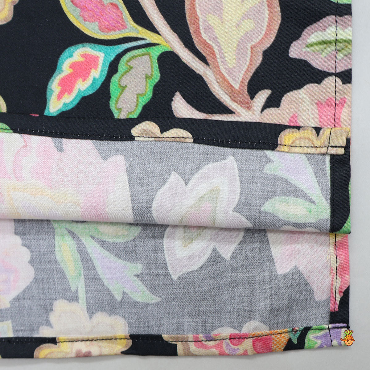 Pre Order: Vibrant Floral Printed Kurta And Dhoti