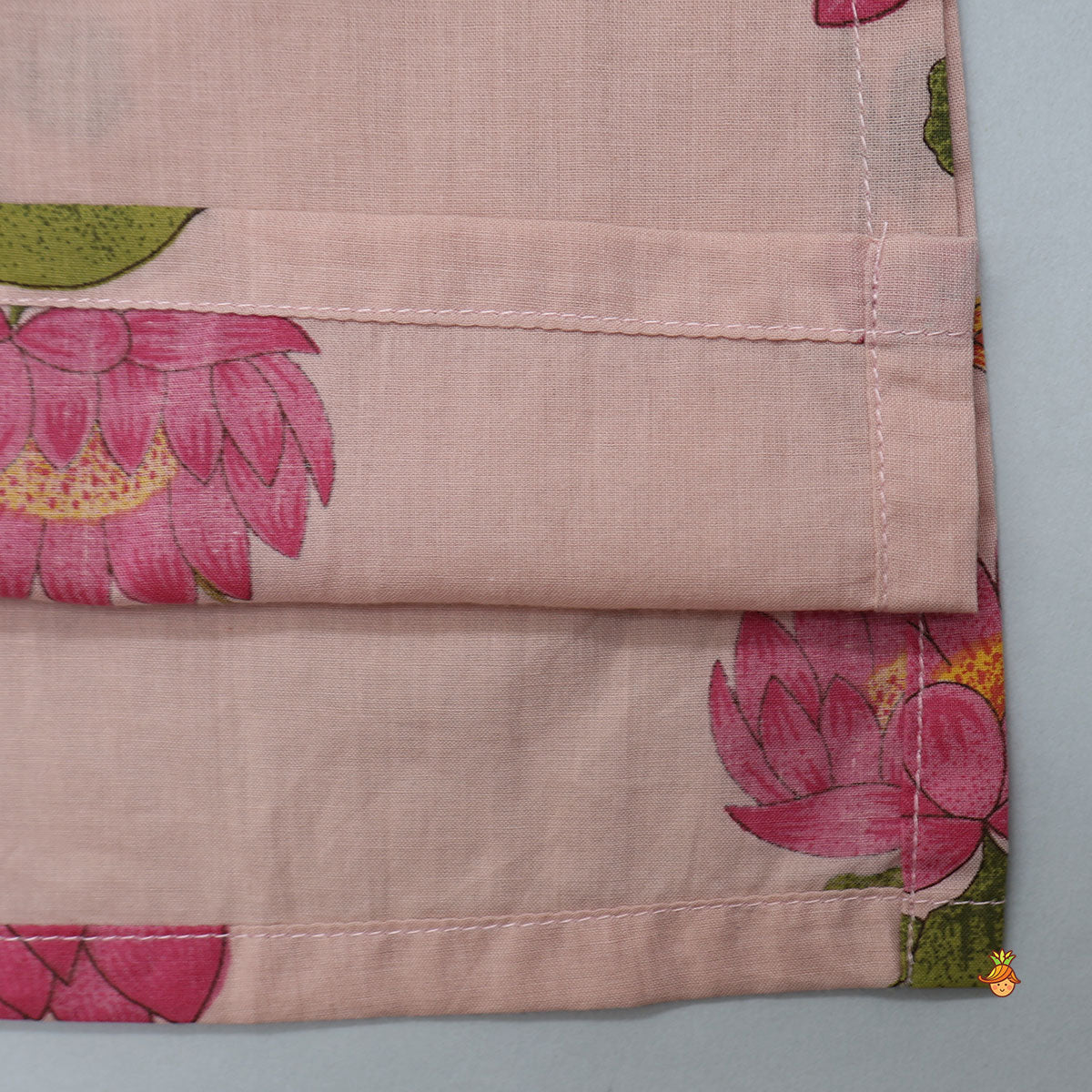 Pre Order: Floral Printed Soft Cotton Kurta And Pyjama