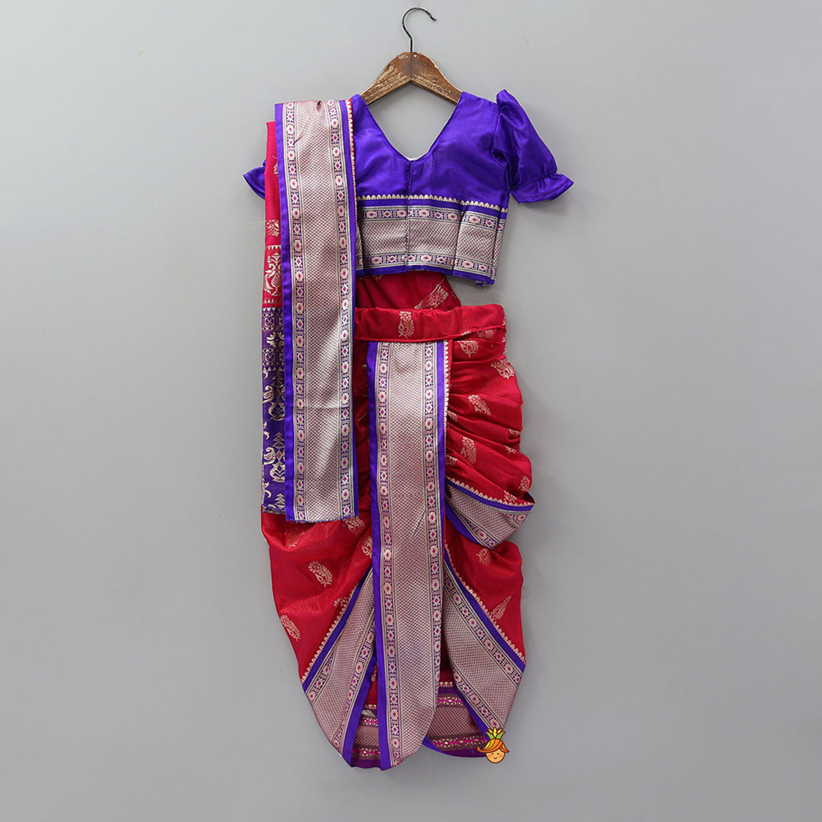 Pre Order: Beautiful Pre Draped Nauvari Saree With Puff Sleeved Top