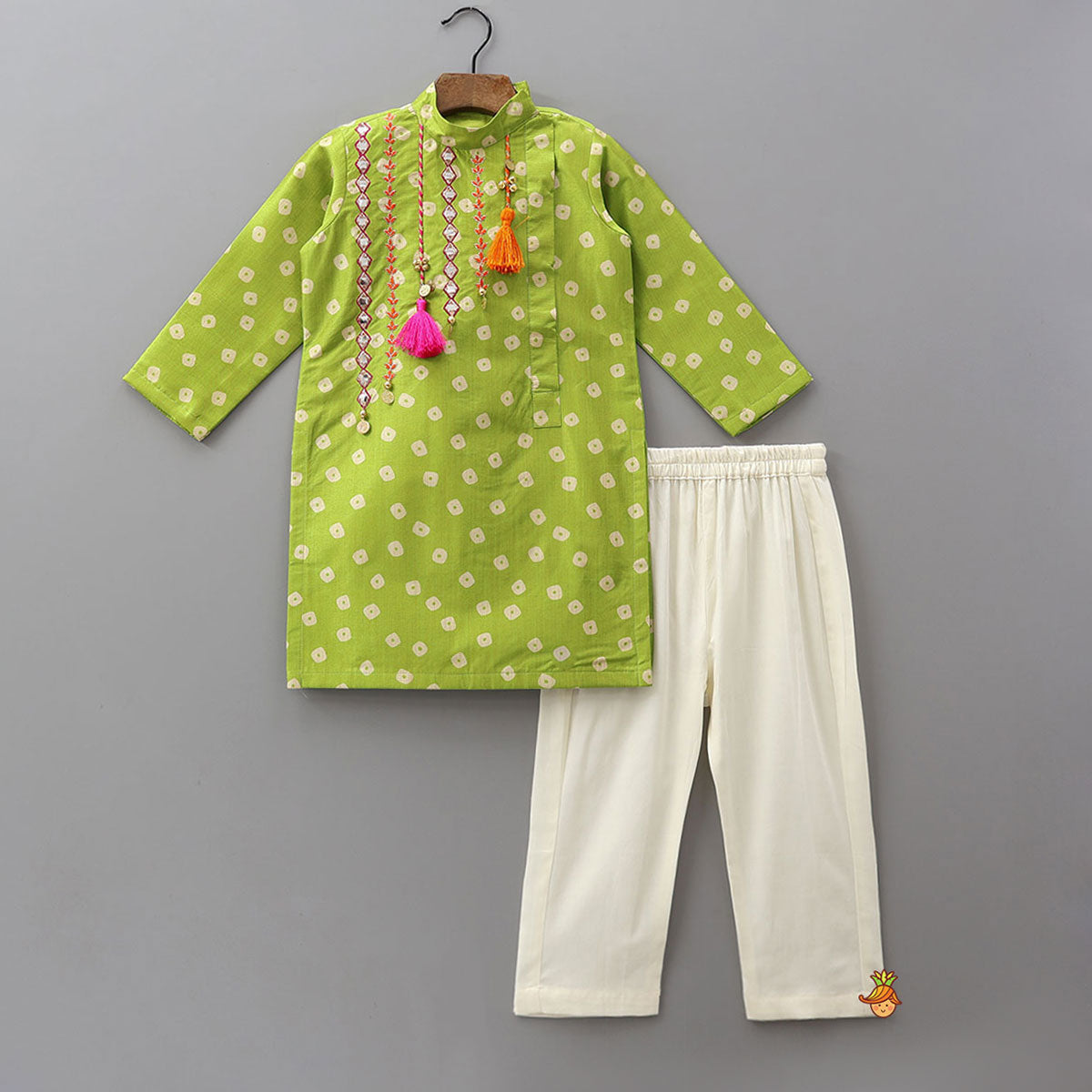 Pre Order: Festive Bandhani Printed Ethnic Kurta And Pyjama