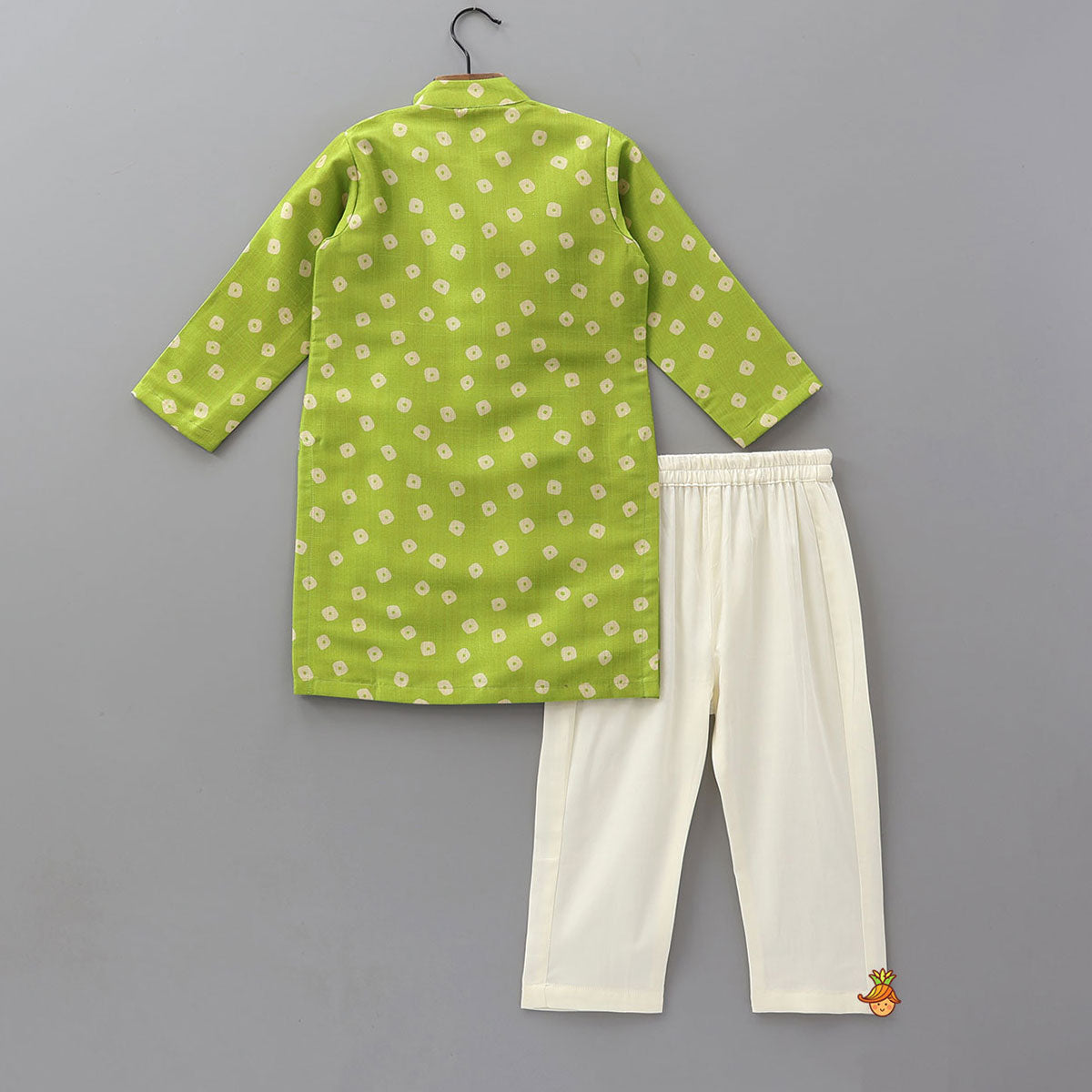 Pre Order: Festive Bandhani Printed Ethnic Kurta And Pyjama